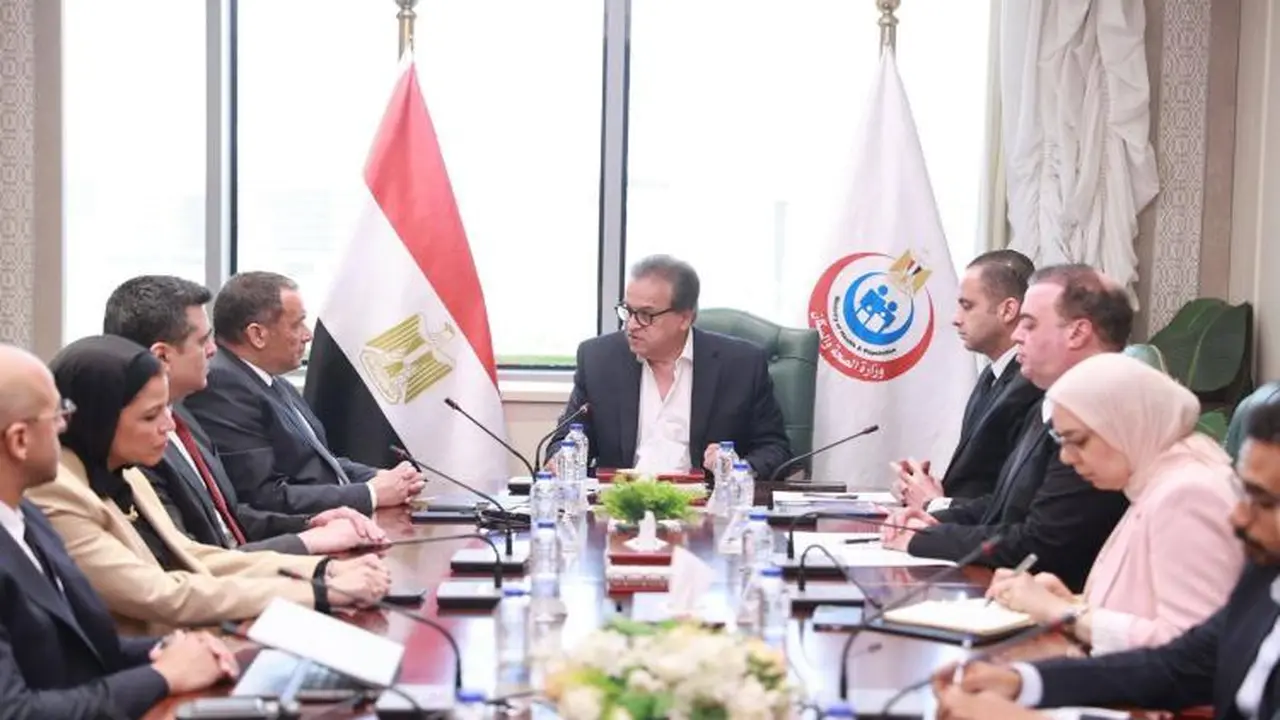 وزير الصحة يبحث مع شركة أورانج مصر سبل تعزيز التحول الرقمي بالمنظومة الصحية